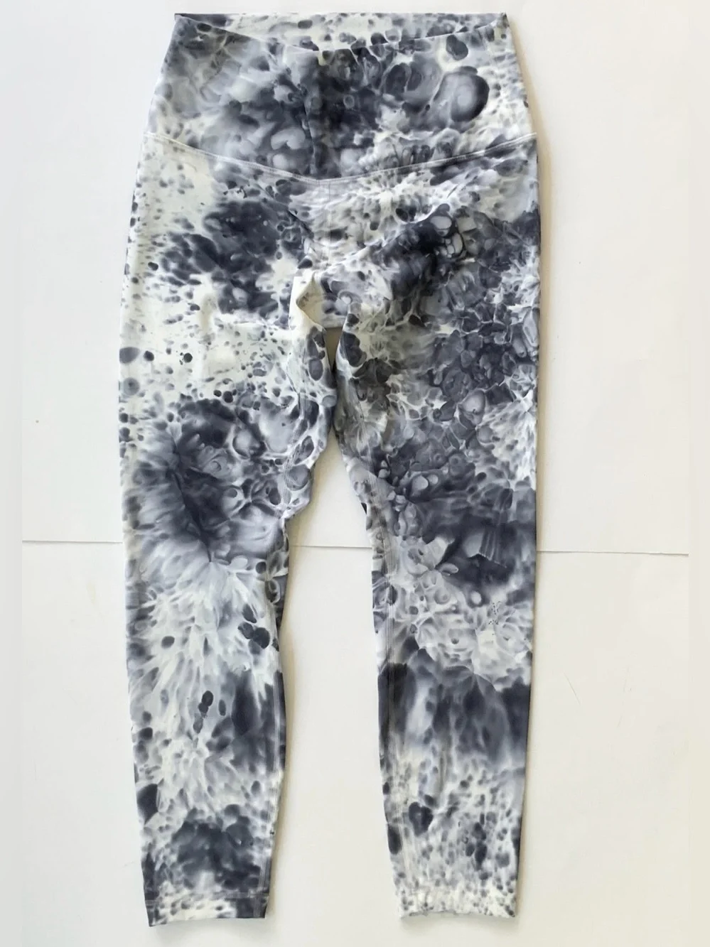 Lululemon Wunder Under Marble Dye Leggings Size 8 Style LW5CZ7S